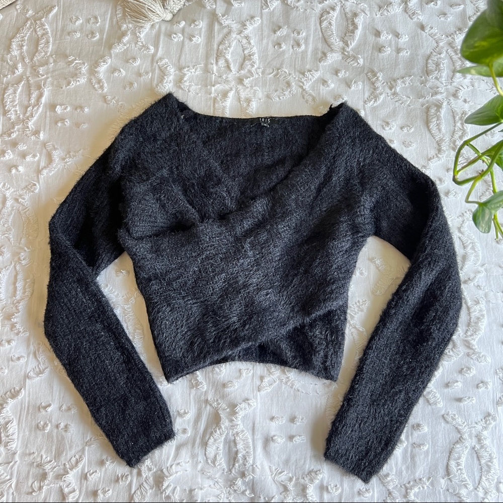 Fuzzy Criss-Cross Crop Top Sweater, Stretchy